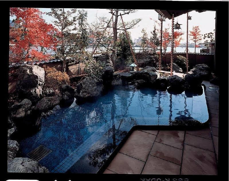 琵琶湖グランドホテル京近江 Otsu Zewnętrze zdjęcie